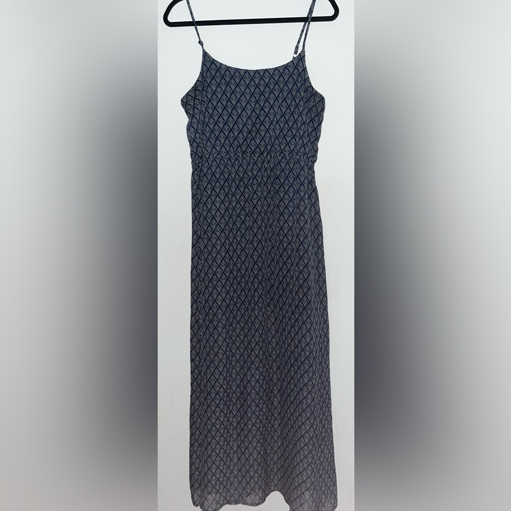 Full length layered dress. Cute everyday wear. - Picture 2 of 4